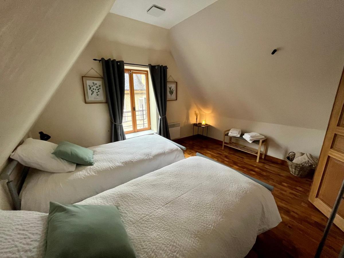 Maison De Vacances En Perigord มงทิญญัก ภายนอก รูปภาพ